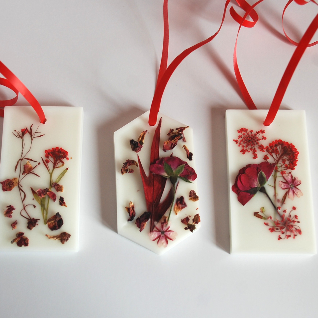 The Prairie Sachet — Botanical Wax, Real Field Flowers