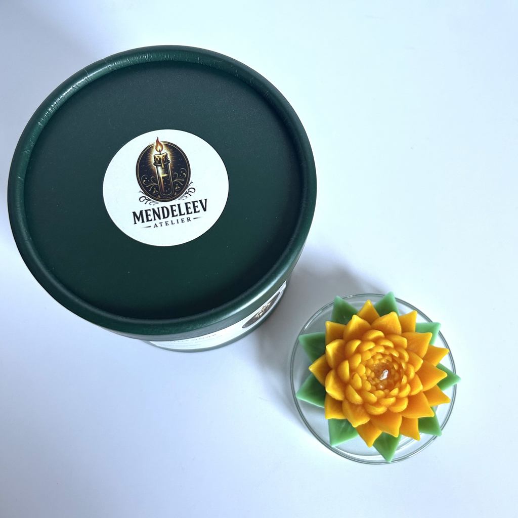 The Nénuphar Candle — Hand-Poured Soy Water Lily