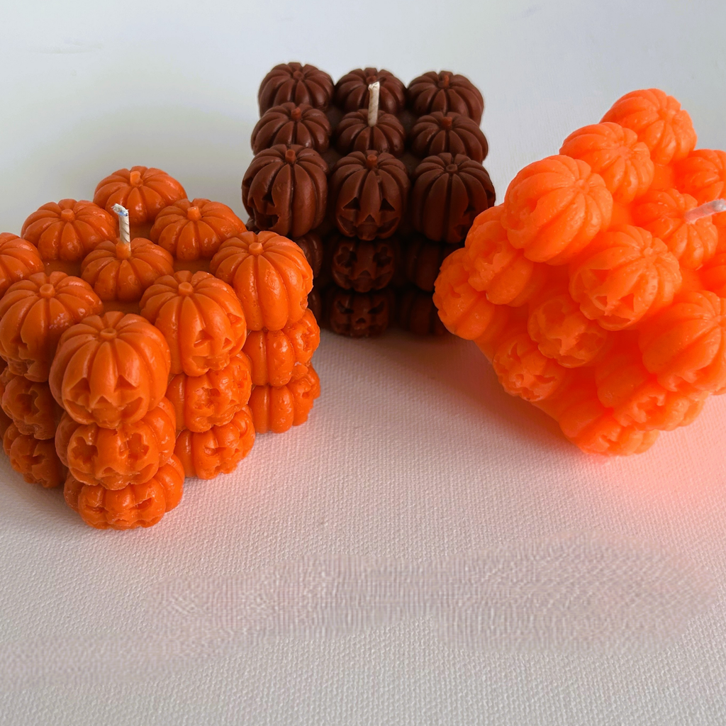 The Citrouille Candle — Hand-Poured Soy Jack-O'-Lantern Cluster