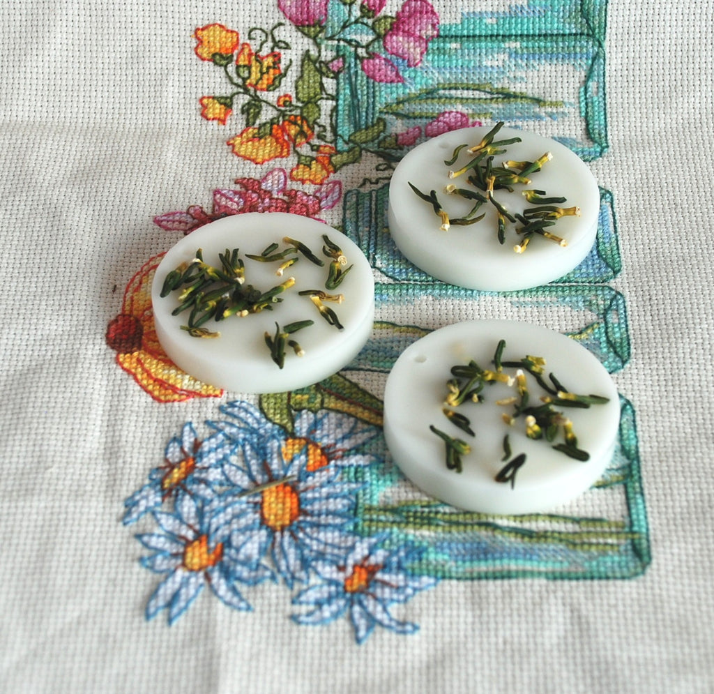 The Citronnelle Sachet — Botanical Wax, Real Dried Botanicals