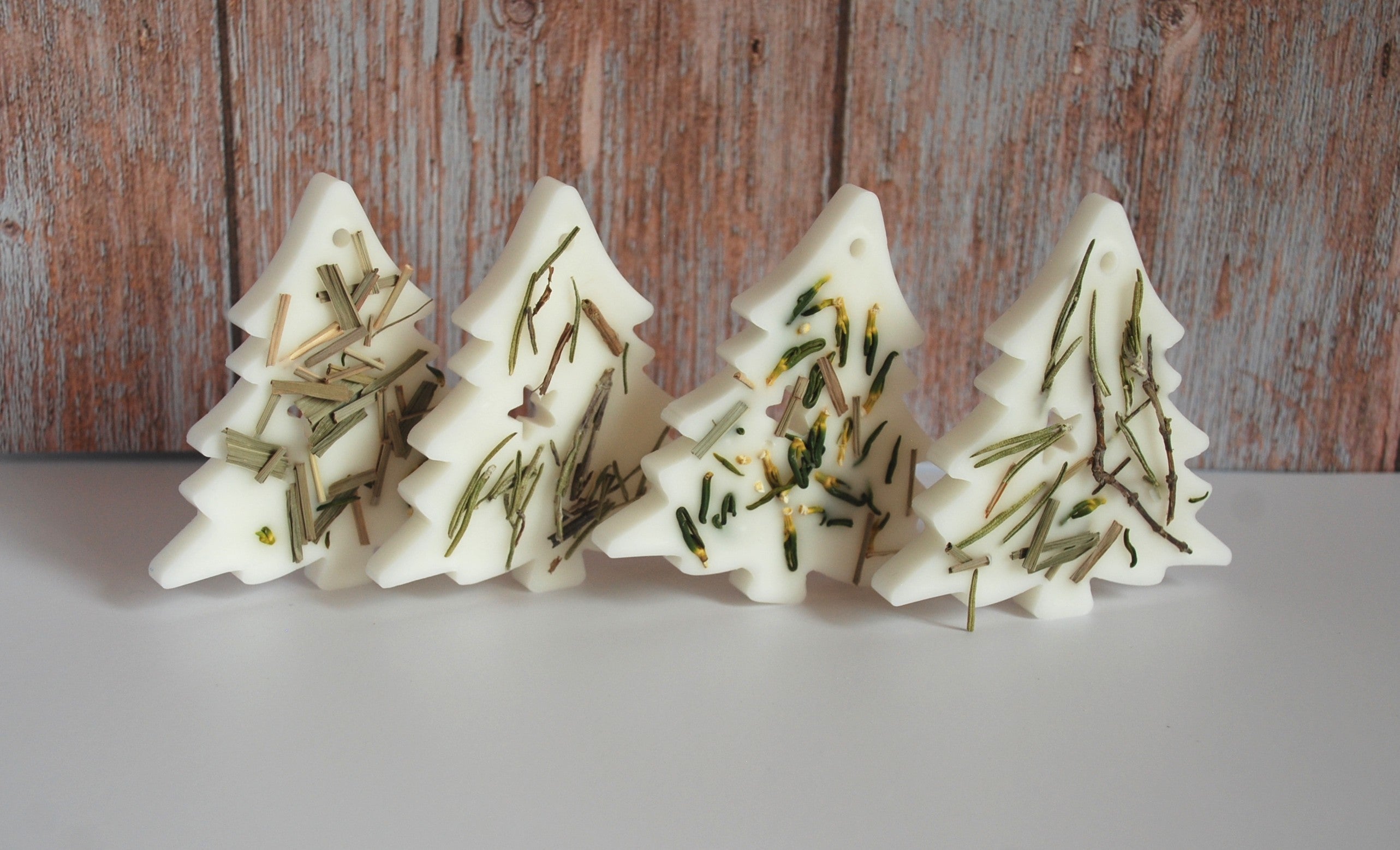 The Petit Sapin Sachet — Botanical Wax, Real Dried Botanicals