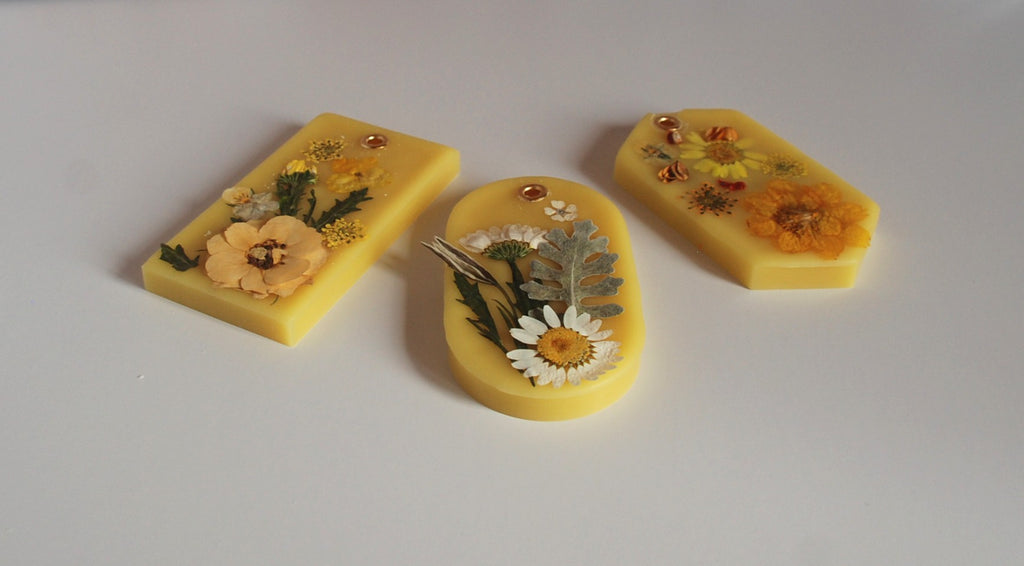 The Jardin Doré Sachet — Botanical Wax, Real Dried Botanicals