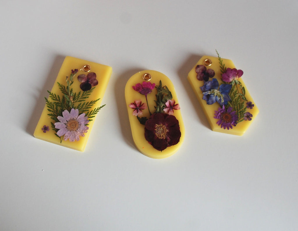 The Jardin Doré Sachet — Botanical Wax, Real Dried Botanicals