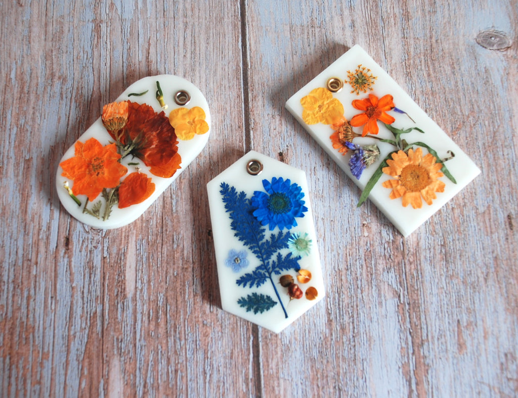 The Fleurs Sauvages Sachet — Botanical Wax, Real Dried Botanicals